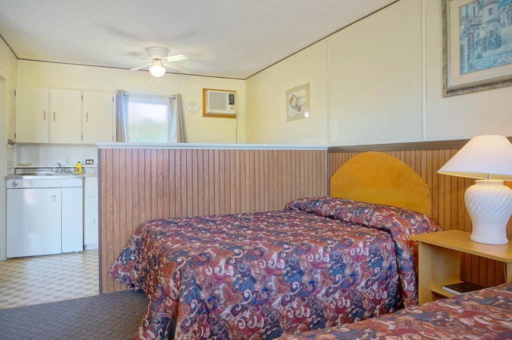 Green Acres Motel Summerside Exterior foto